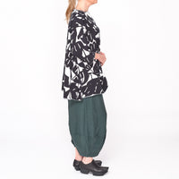 3470508 Black Print Easy Tee