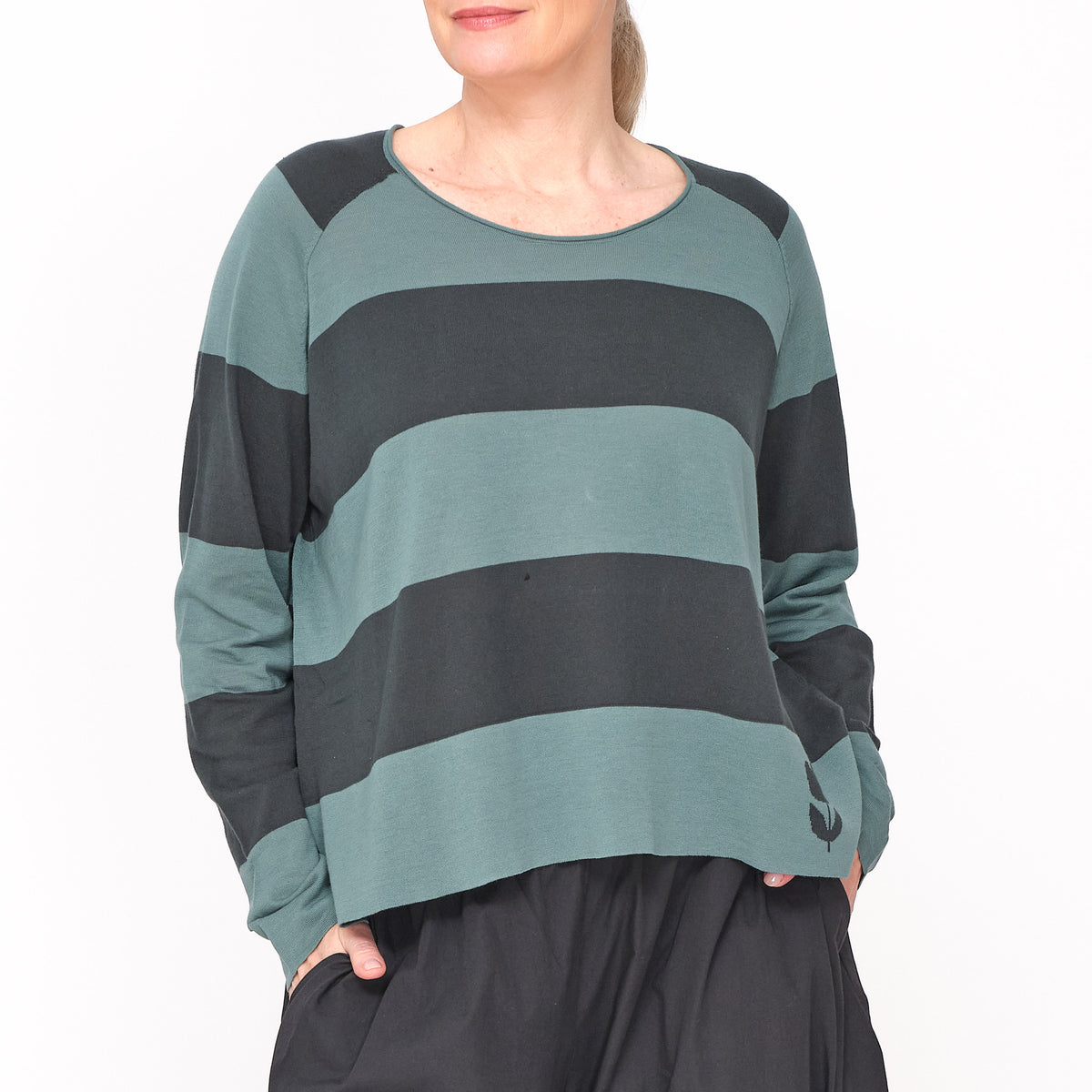 3330701 Grass Tree Stripe Pullover