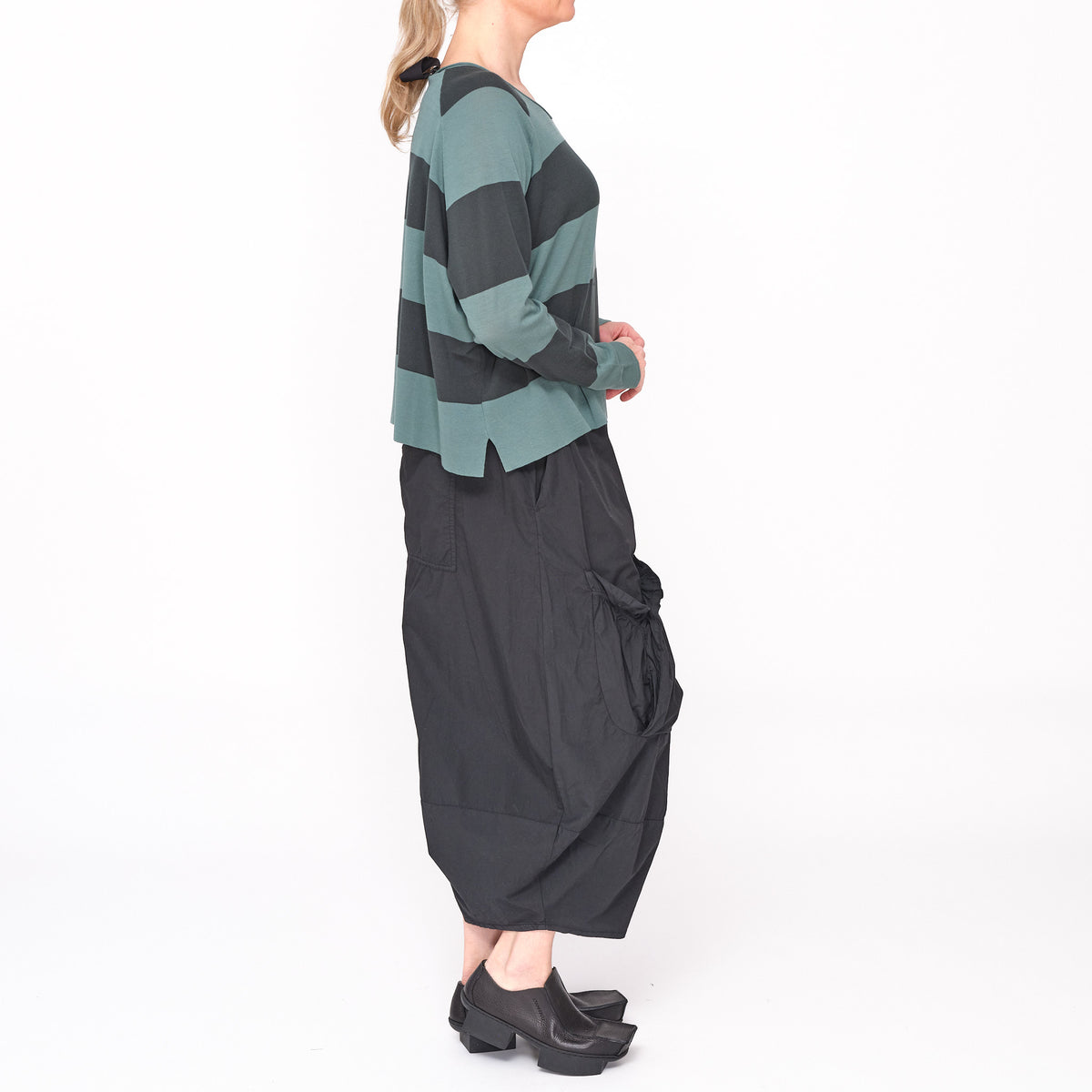 3330701 Grass Tree Stripe Pullover
