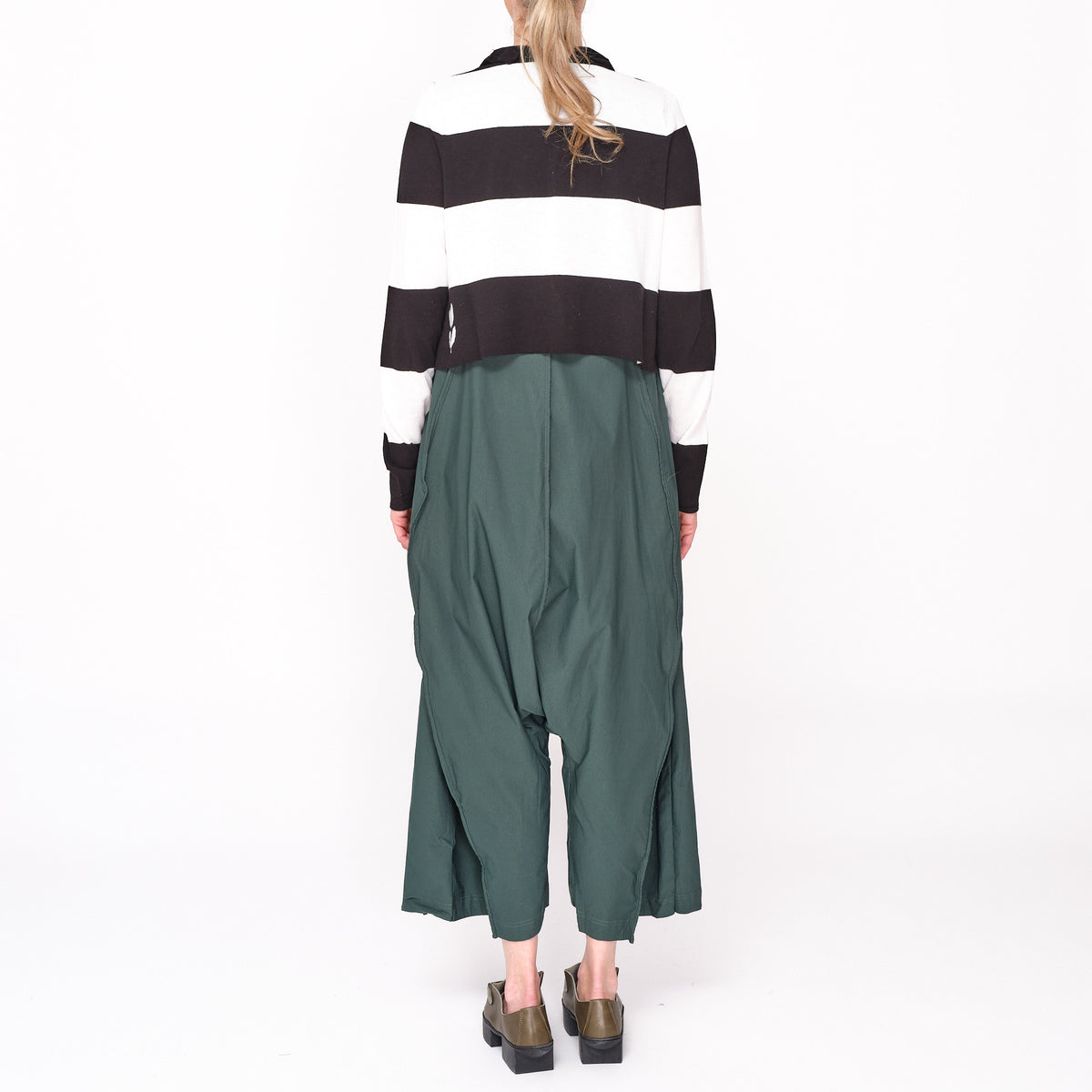 3331702 Black Off White Stripe Cardigan