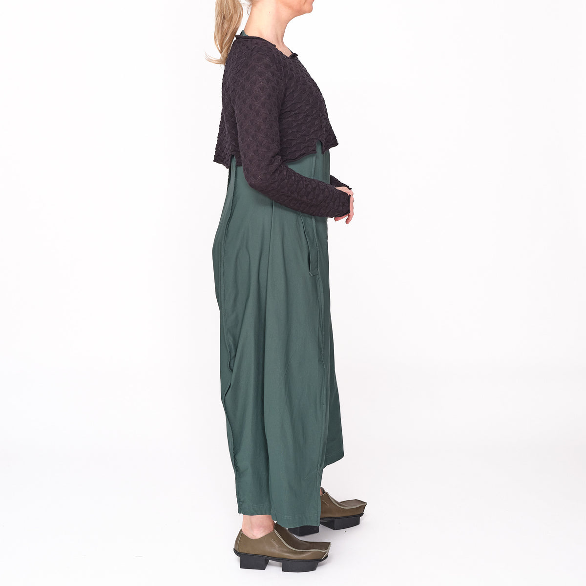 3380701 Black Textured Crop Jumper