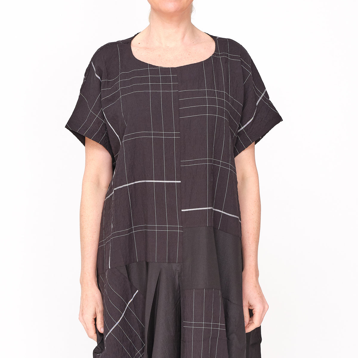 261 641  Koharu Black Dress