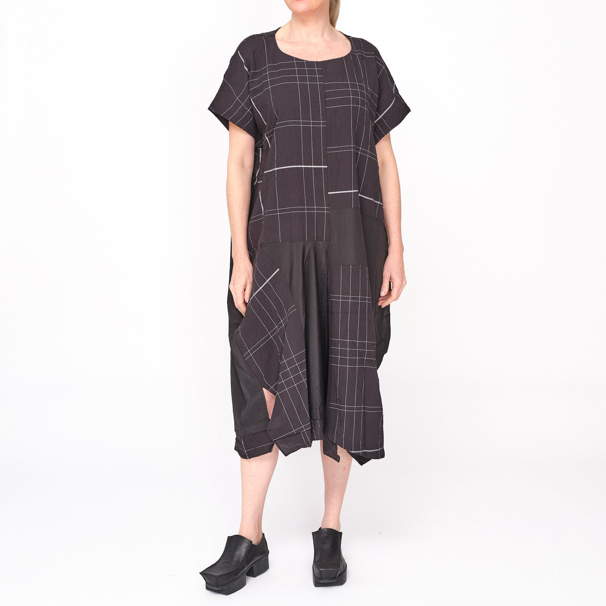 261 641  Koharu Black Dress
