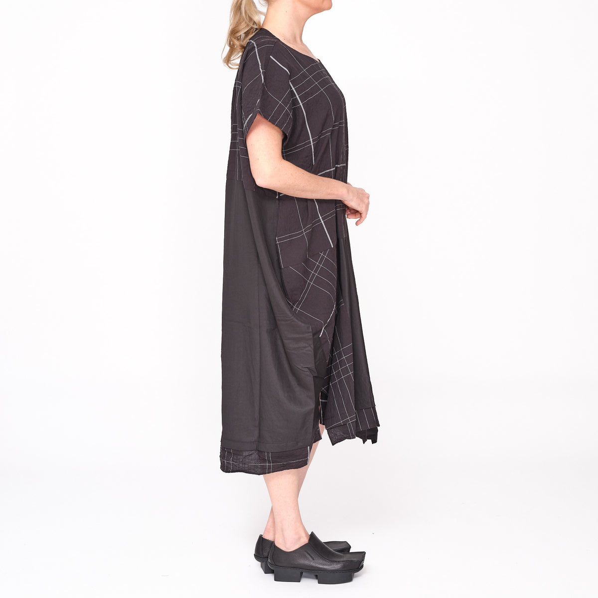 261 641  Koharu Black Dress