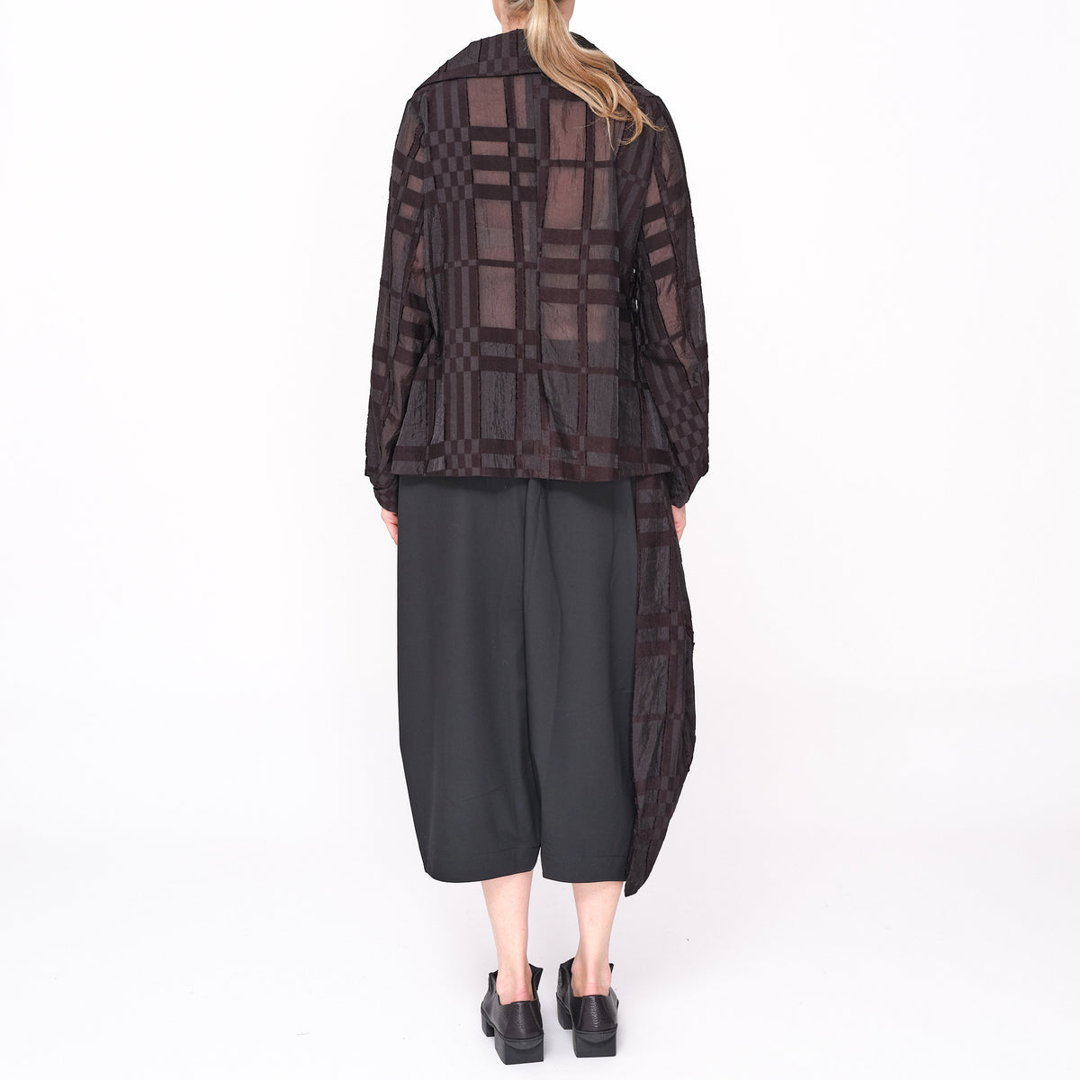 261 642  Lian Black Jacket