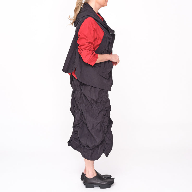 261 424 Risa Black Vest