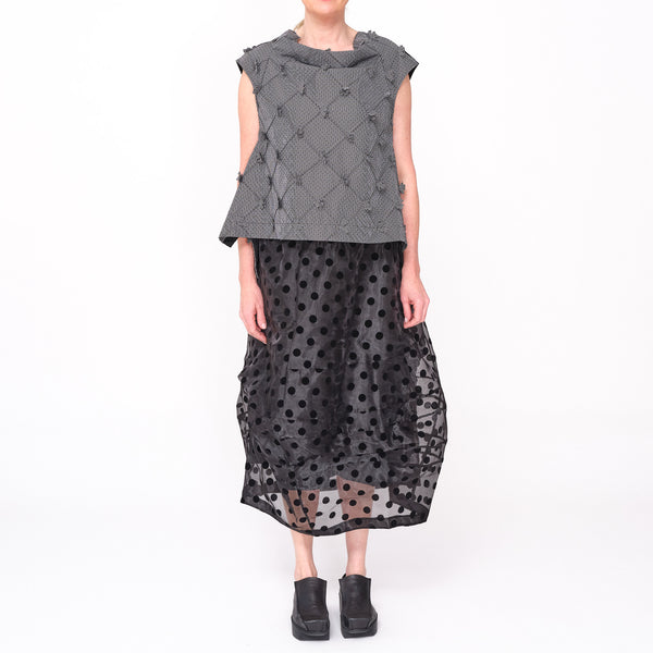 261 610 Ashara Black Top