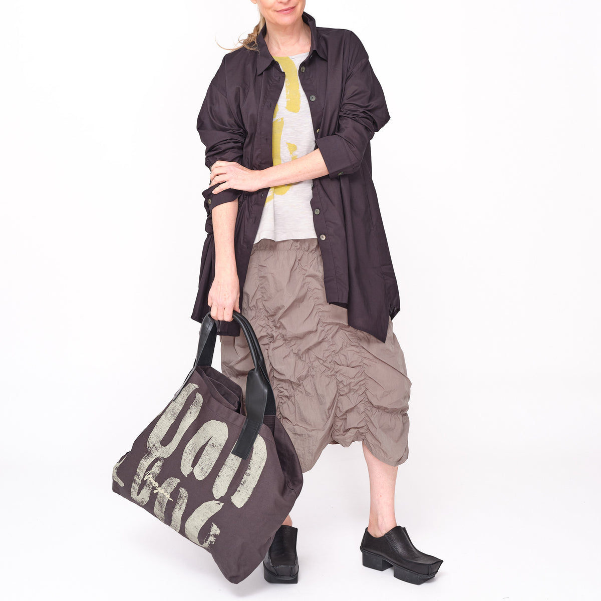 261 431 Mizuki Black Shirt