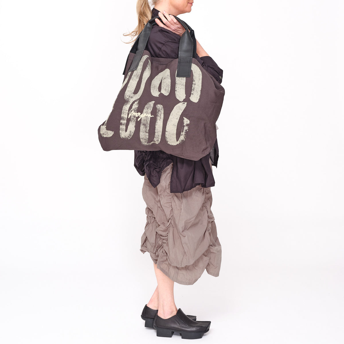 261 407 Oda Bag Dark Grey