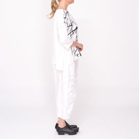 261 444 Suzu White Combo Tee