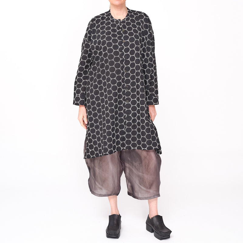 261 651 Haneul Black Shirt