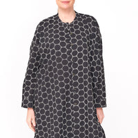 261 651 Haneul Black Shirt