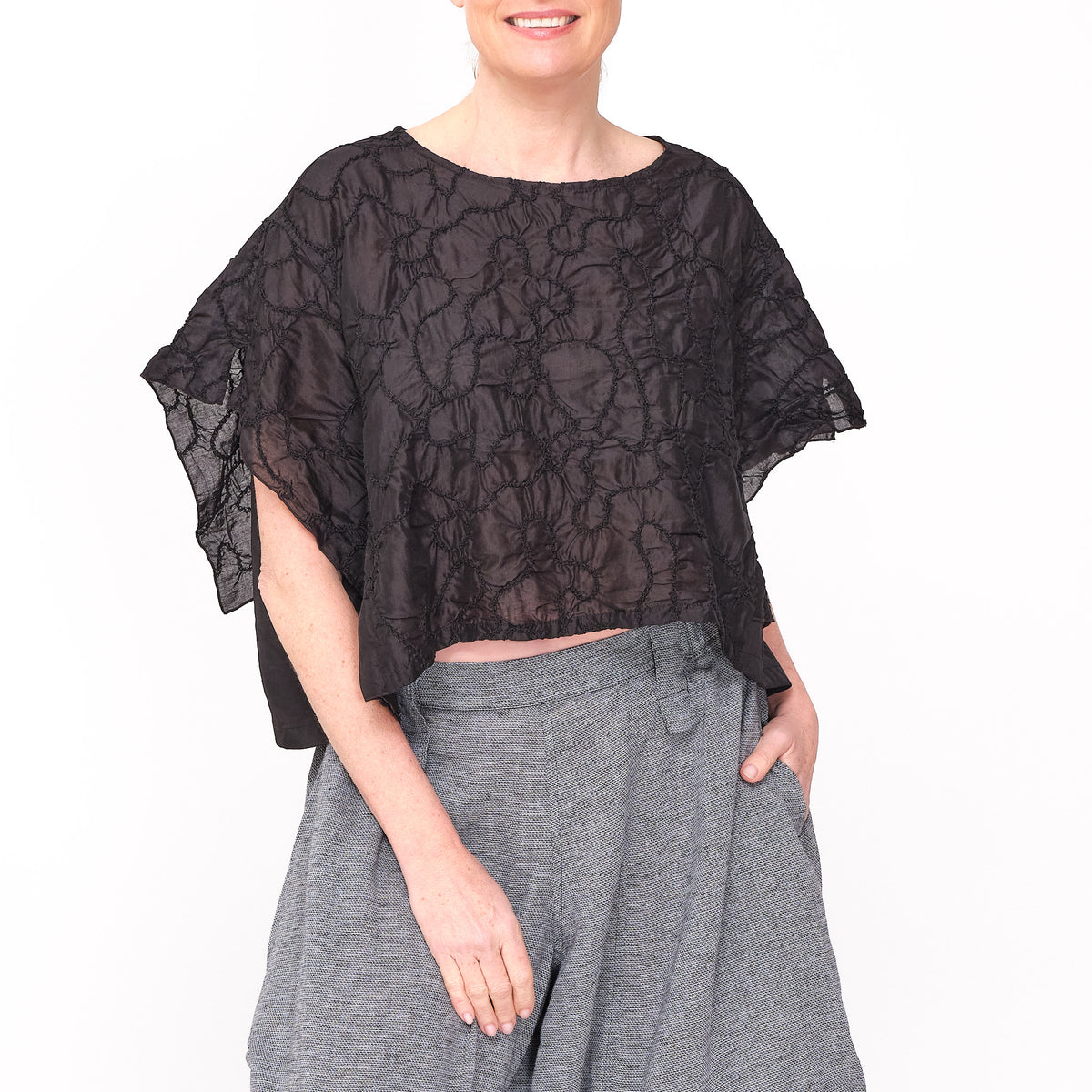 261 629  Ravena Black Top