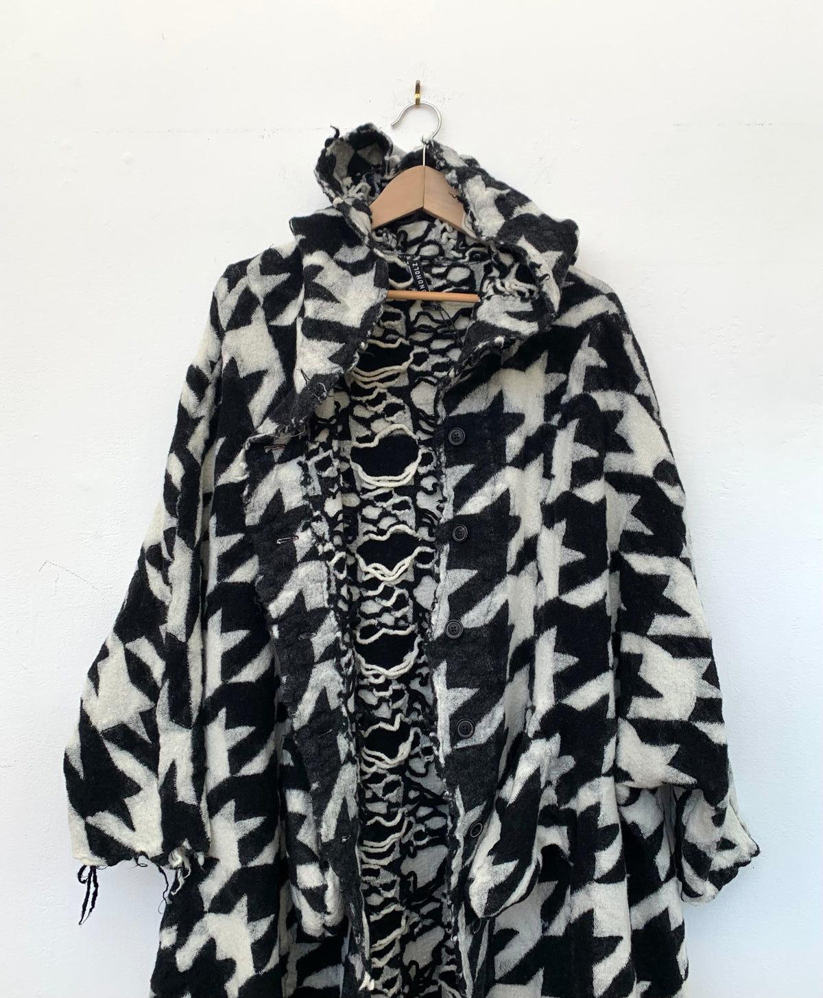 Houndstooth Droop Coat