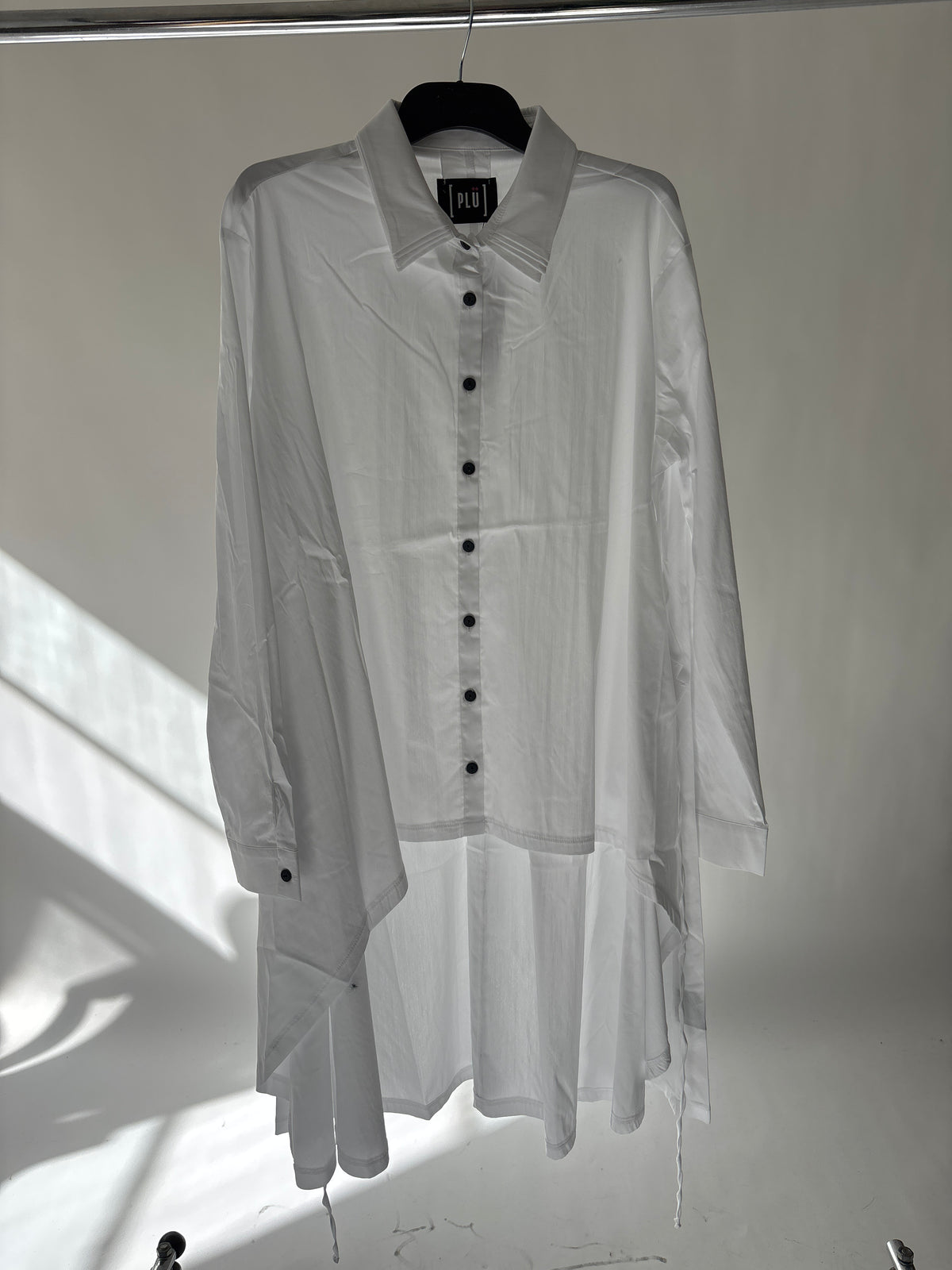 To Tie Two White Shirt