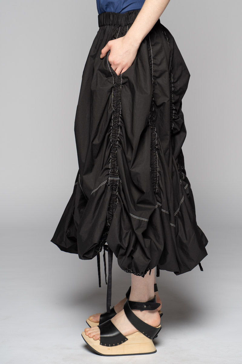 Faerwin Black Skirt