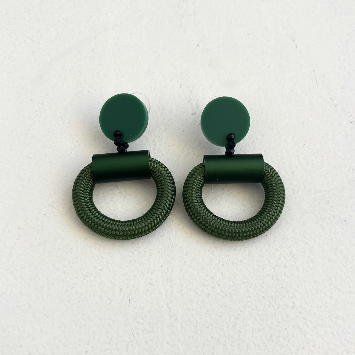 CB455 - Donut Cord Hanging Earring in Green