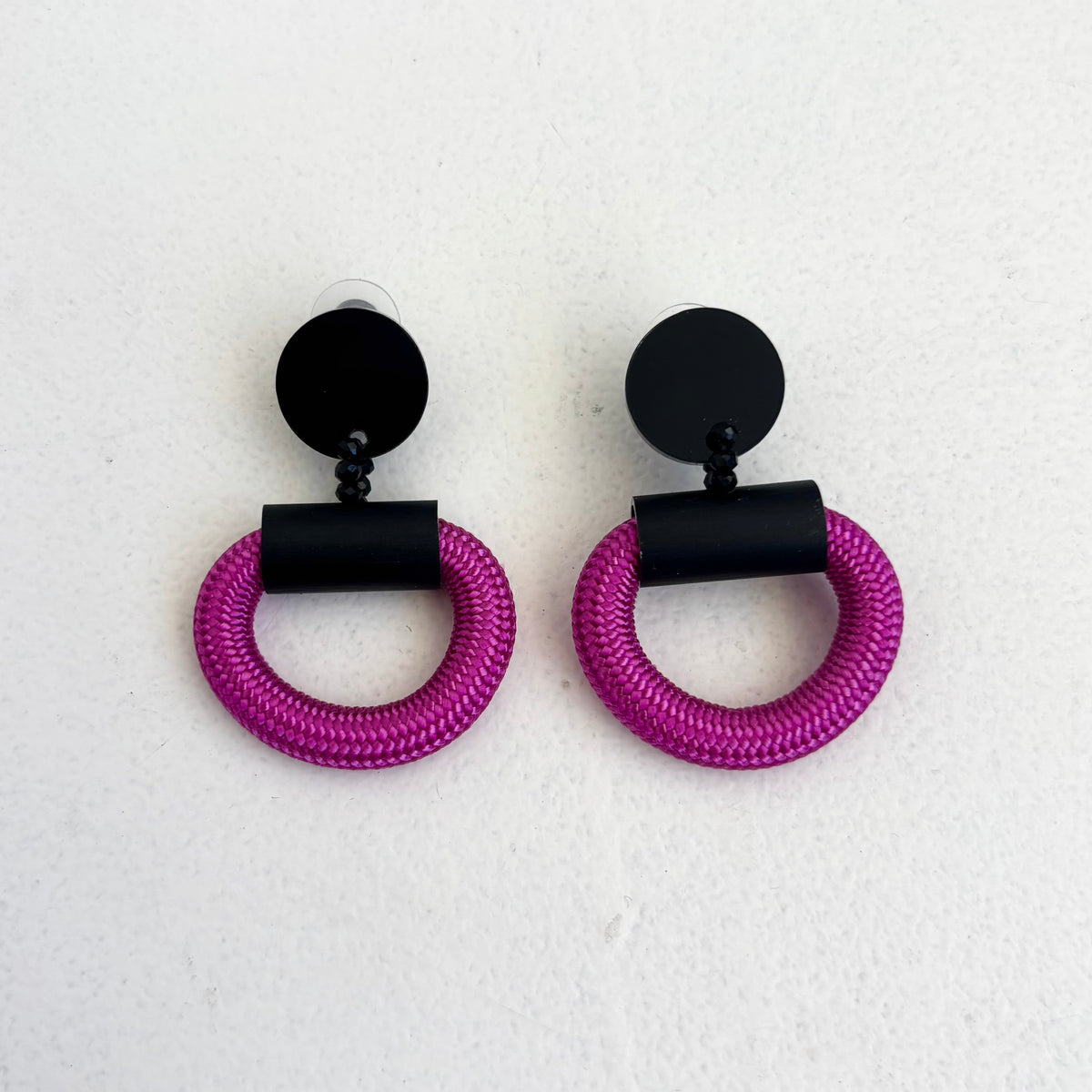 CB455 - Donut Cord Hanging Earring in Magenta