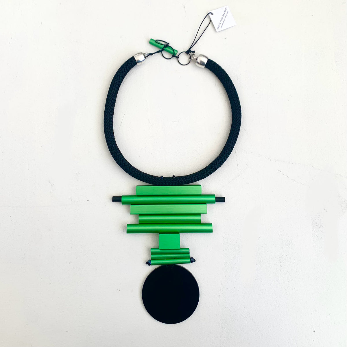 CB87 - Neckpiece Green/Black Disc