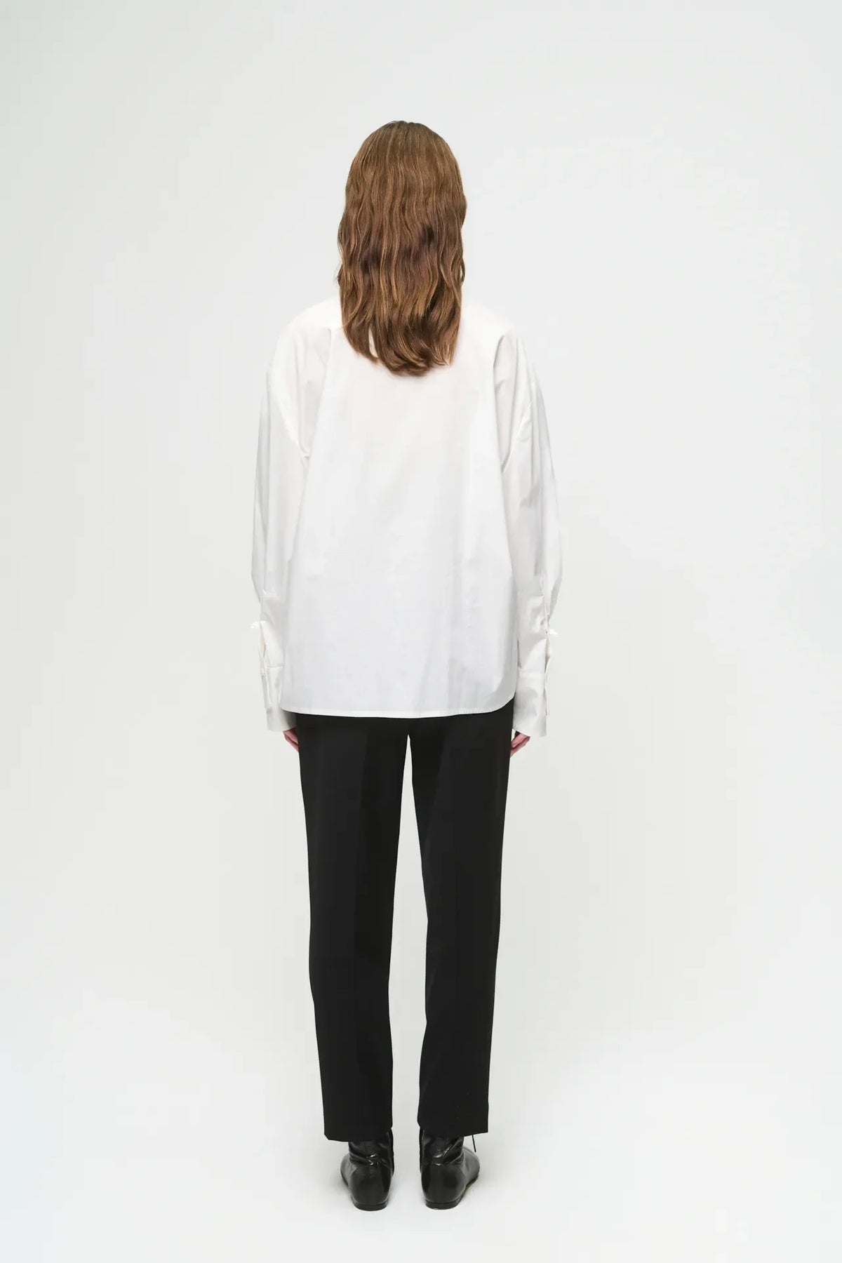 3884 Saber White Shirt