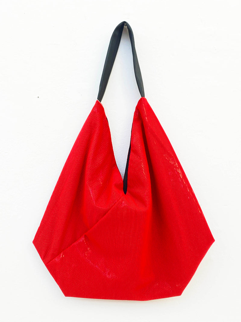 Triangle Bag - Red Mesh