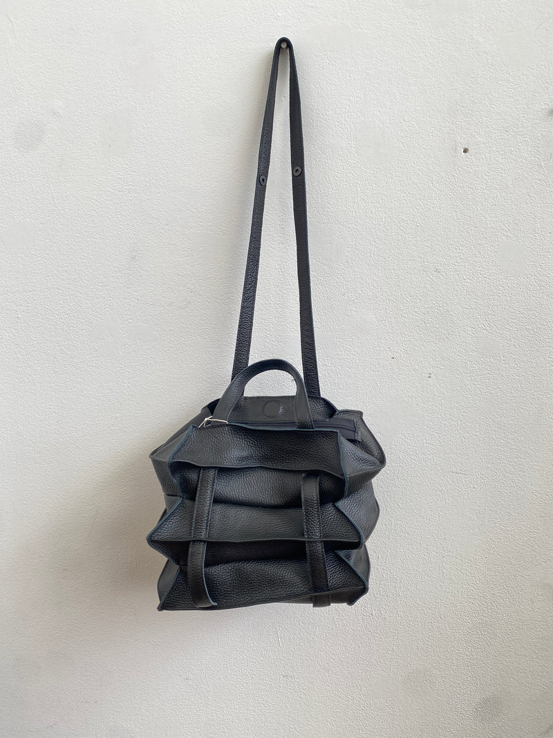 PAGODINA Bag Black