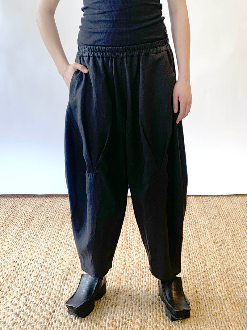 Theatta Black Linen Pant
