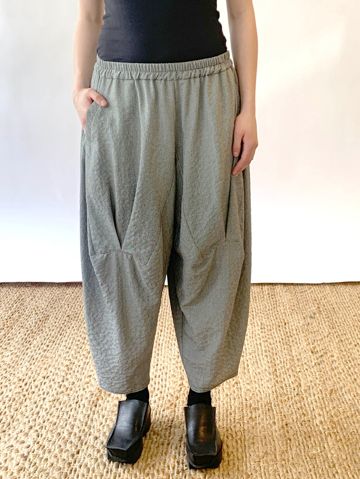 Theatta Checked Pant