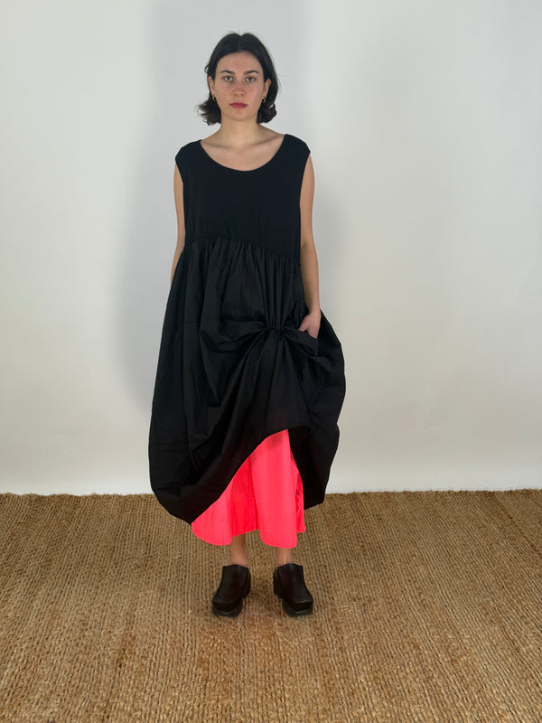 Balloon Dress- Black