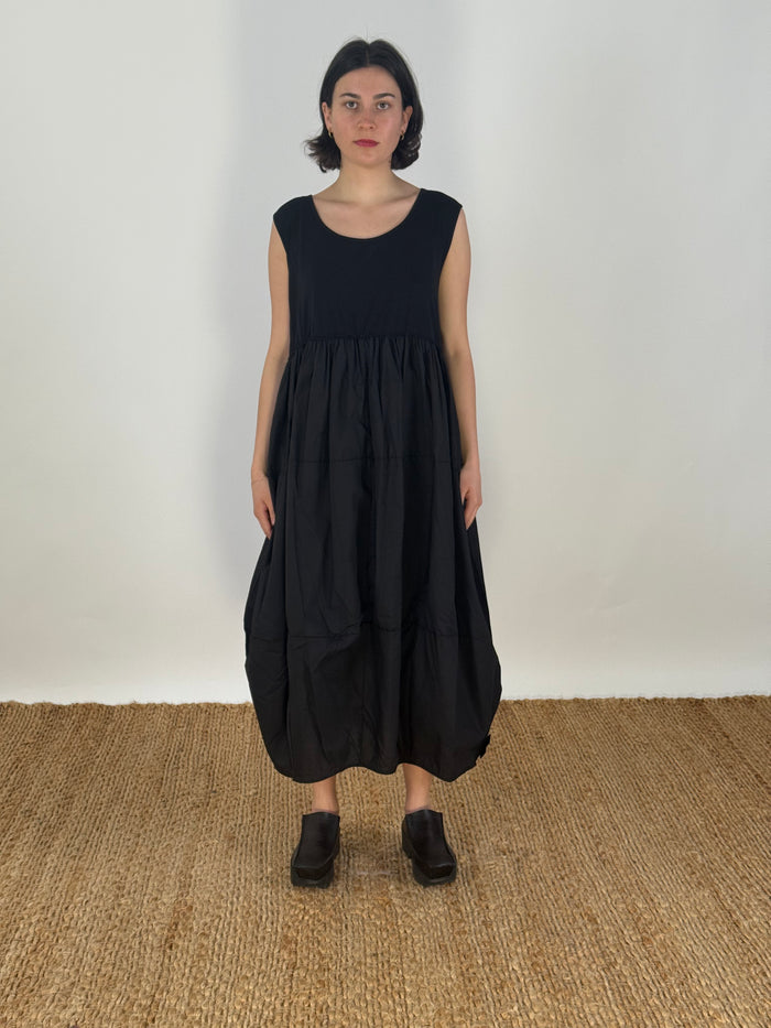 Balloon Dress- Black