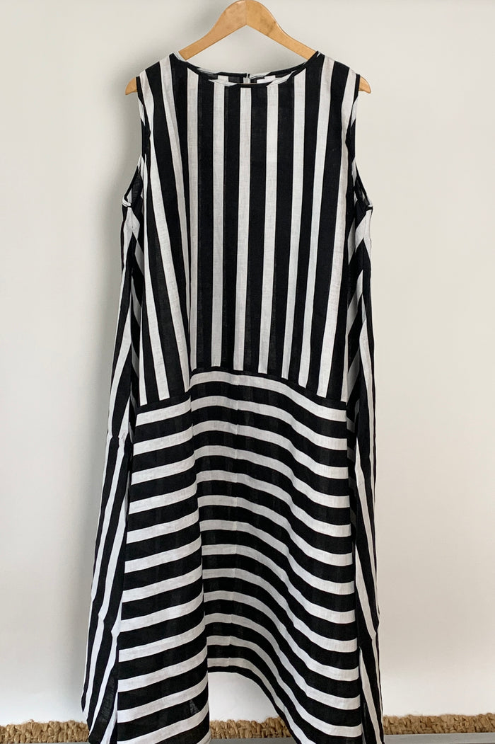Rumi Dress Black & White Stripe