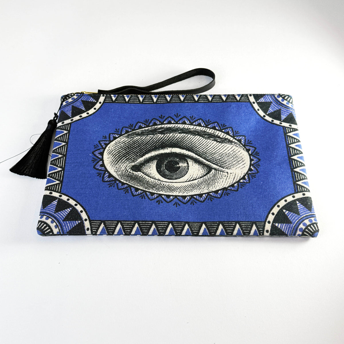 Blue Eye Medium Pouch
