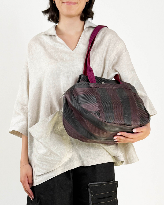 Gymi Deep Red & Wood Bag