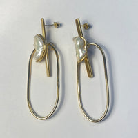 Gold Pearl Bar Earring
