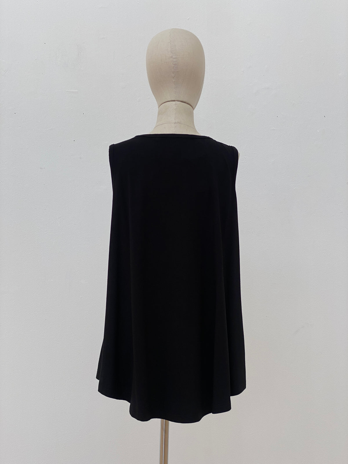 Ettie Black Tank