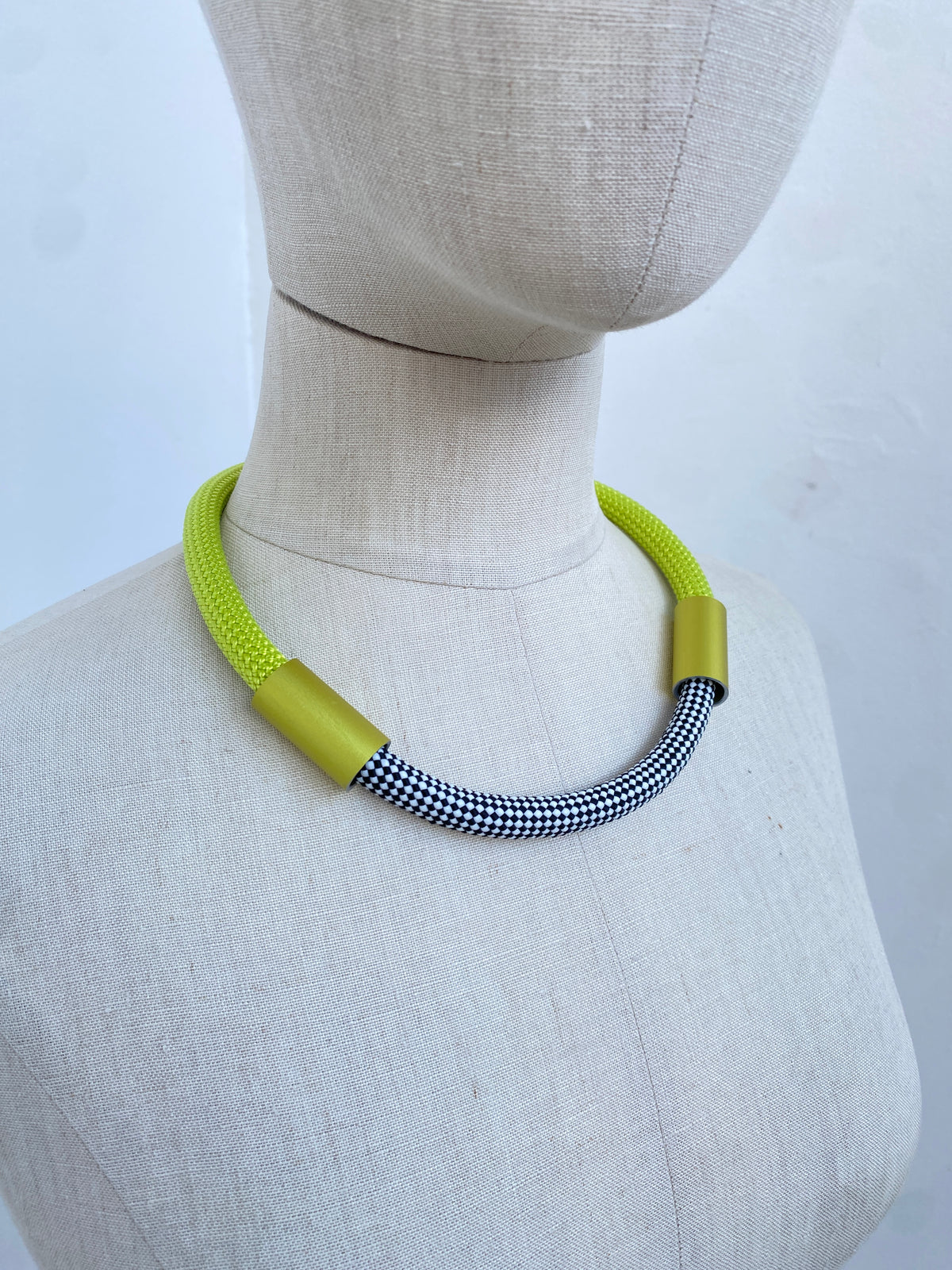 CB64 - Tube Rope Necklace in Yellow Grid