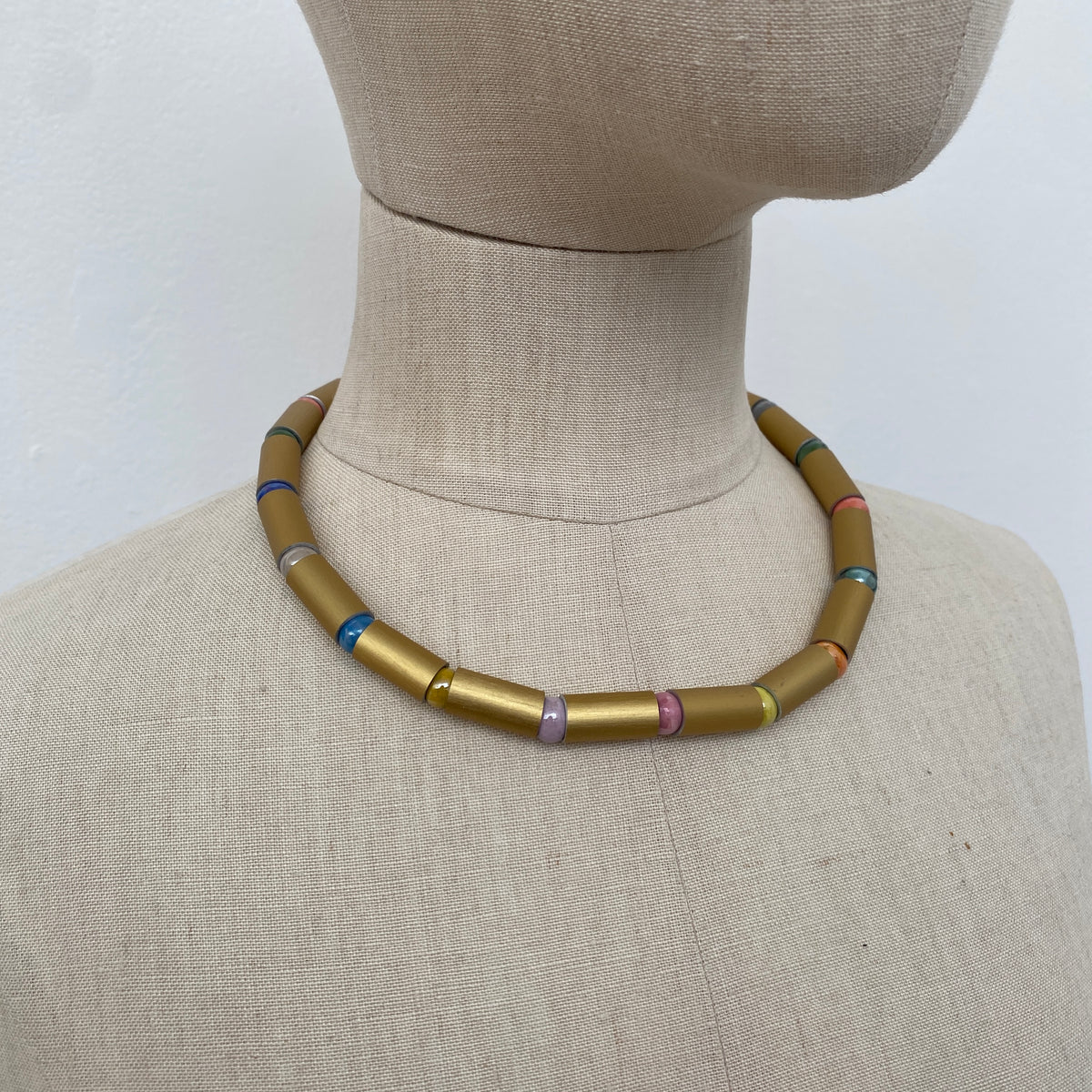 CB476 Marble Link Necklace in Multi/Gold