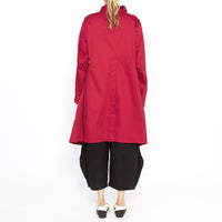 MU241459 Red Coat