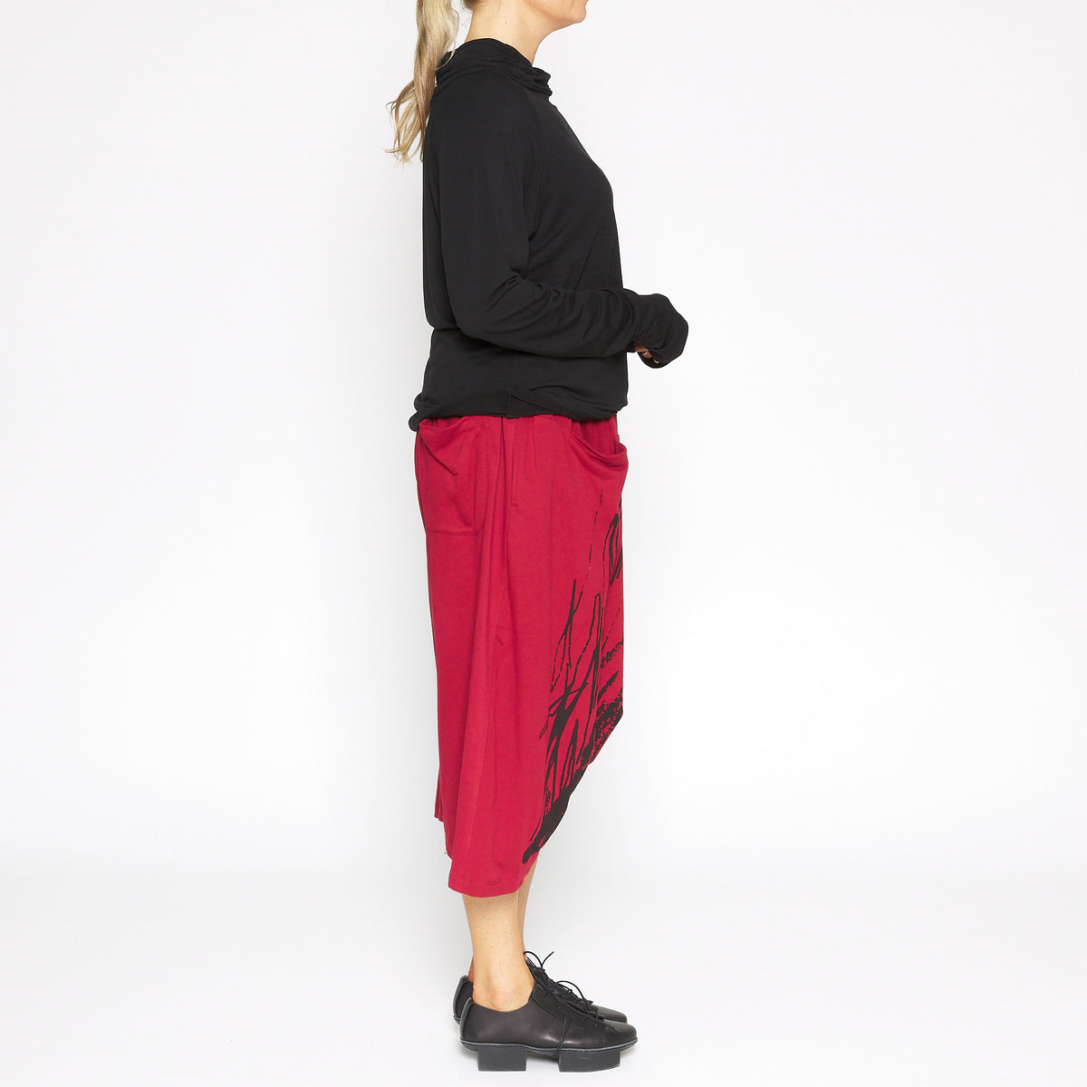 MU233440 Pants in Red Combo