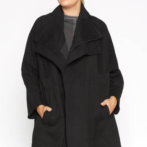 MU233616 Coat in Black