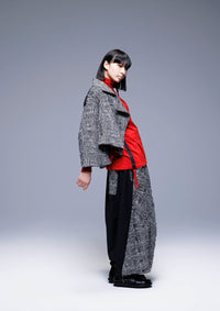 253 606 Black Jacket