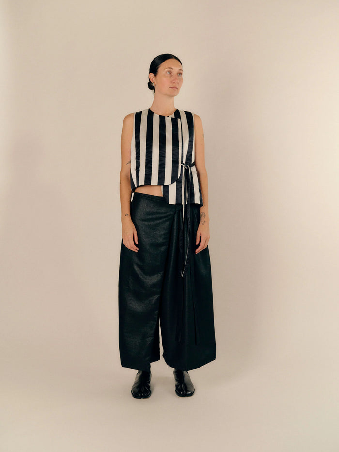 Kita Black & White Striped Vest