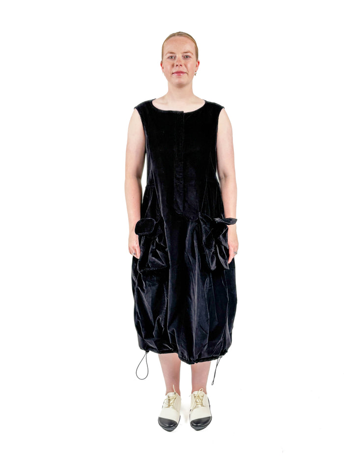 323 0907 Black Velvet Dress