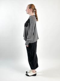 372 0704 Flocking Flowerfull Top in Grey