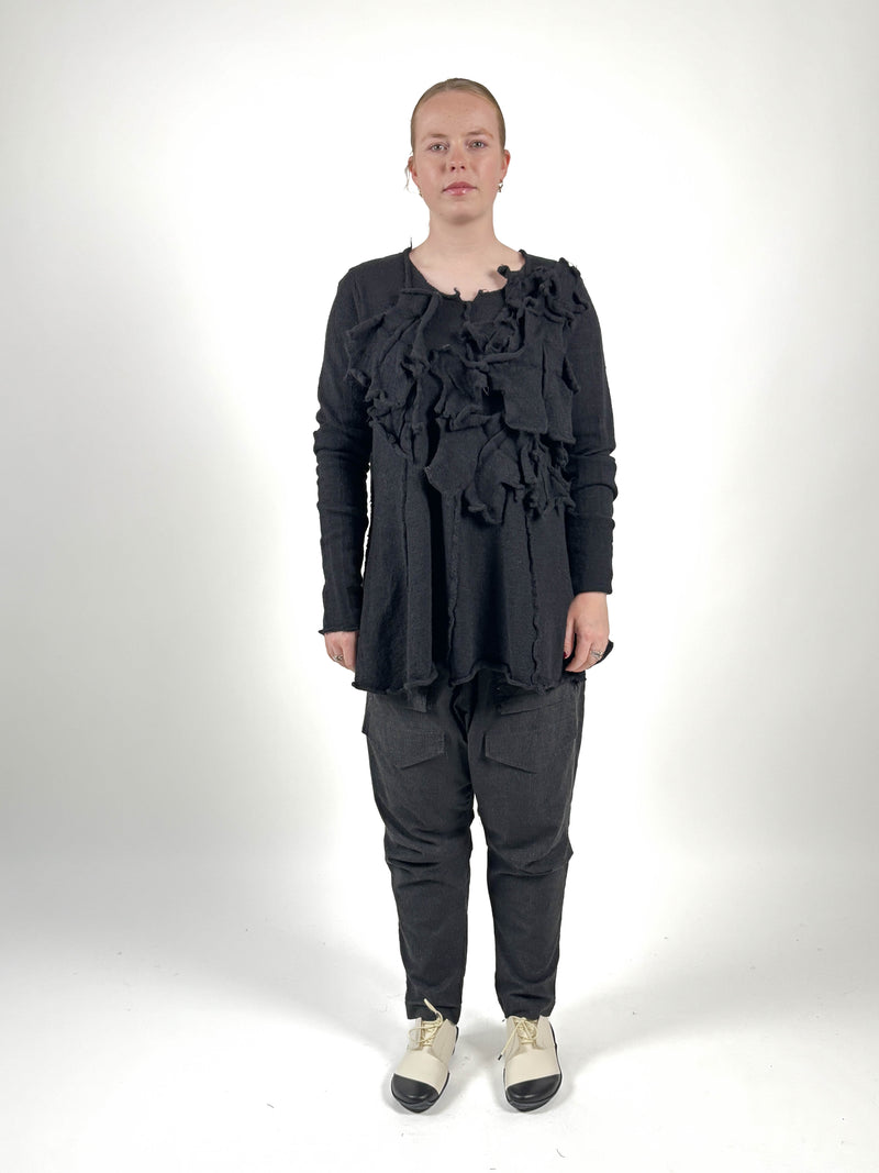 389 0704 Harvest Top in Black