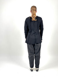 389 0704 Harvest Top in Black