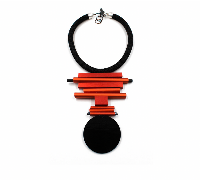 CB87 Neckpiece Red/Black Disc