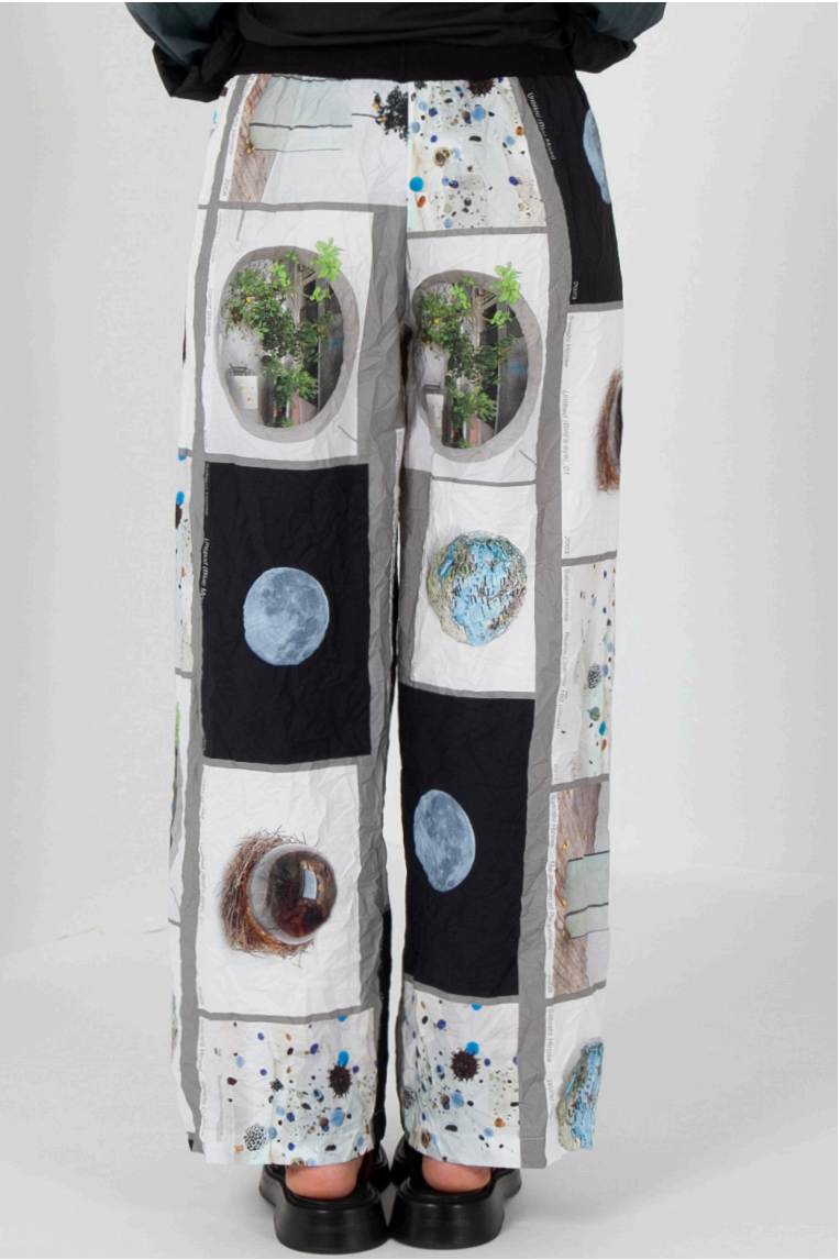 Long Wide Crinkled Print Pant