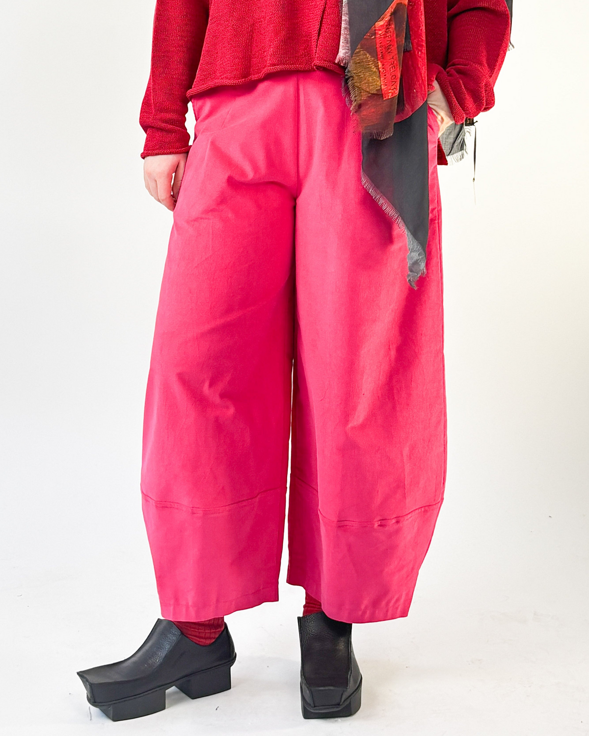 Supernova Pink Velvet Pant