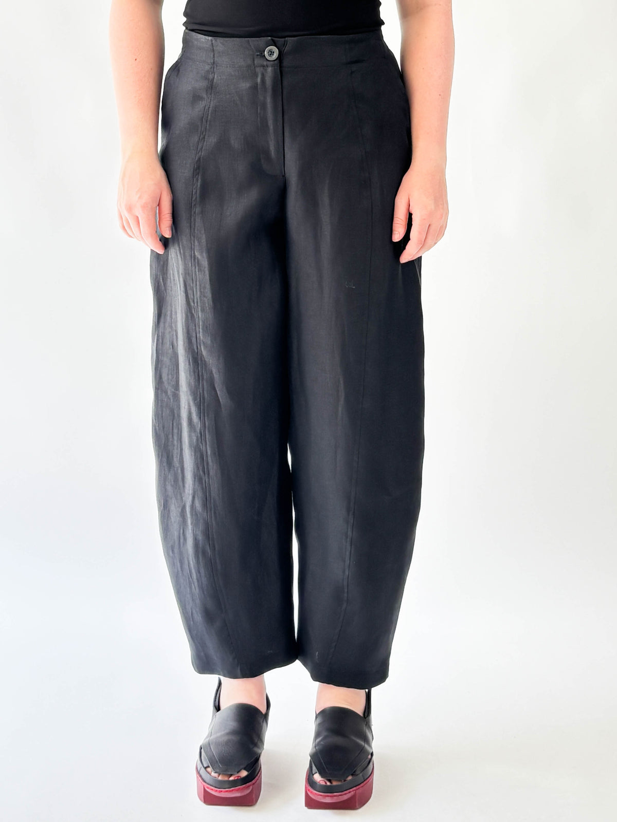 Beta B Black Linen Pant